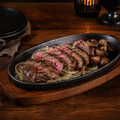 Trimorapatch Oval Steak Serving Pan